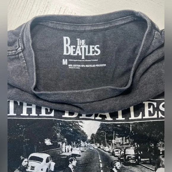 The Beatles Abbey Road Tee - Picture 4 of 5